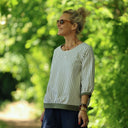 Blouse Constance — Coton seersucker rayé kaki & bandes lin kaki