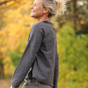 Blouse Janelle – Voile de coton gris plumetis rose