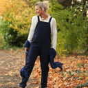Salopette Mariette en jean de coton bleu marine