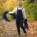 Salopette Mariette en jean de coton bleu marine