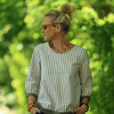 Blouse Constance — Coton seersucker rayé kaki & bandes lin kaki