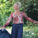 Lylou satin de coton imprimé Jardin carmin