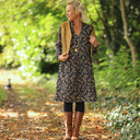 Robe Guillemette — Viscose imprimée Jardin d’Ocre