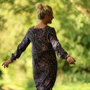 Robe Adélaïde — Velours milleraies bleu paon fleuri