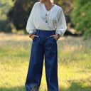 Pantalon femme en coton bleu — Quintessence