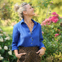 Blouse Lueur — Double gaze de coton bleu majorelle