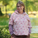 Flavie – Surchemise à capuche – Double gaze jacquard fleuri