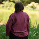 Blouse Lueur — Double gaze de coton brodée framboise