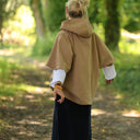 Flavie – Surchemise à capuche – Piqué de coton camel