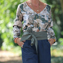 Lylou satin de coton imprimé Écorce et ivoire
