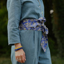 Ceinture Anita – fleuri bleu indigo