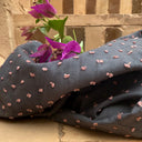 Blouse Janelle – Voile de coton gris plumetis rose