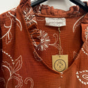 Prototype - robe Aria  terracotta motif fleurs brodés A35