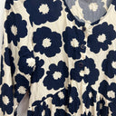 Prototype - robe motif fleurs bleu marine et blanc A68