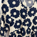 Prototype - robe motif fleurs bleu marine et blanc A68
