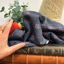 Coupon - coton imprimé bleu marine 150 cm de laize - E31)