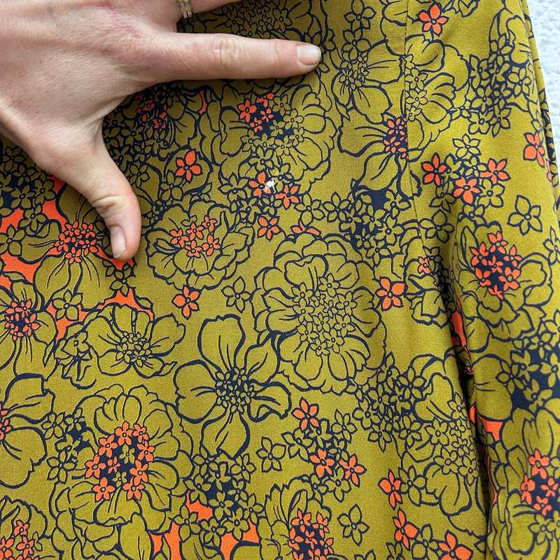 #52 imparfait - robe en viscose kiwi fleur corail