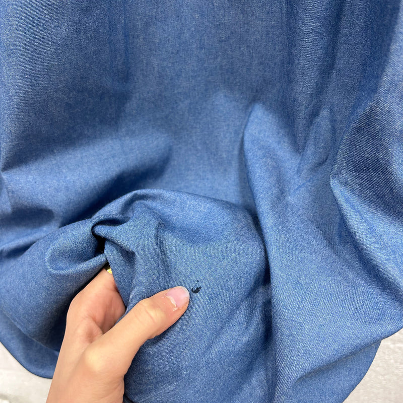#95 imparfait - Robe Pomme en jean de coton bleu clair- longueur midi