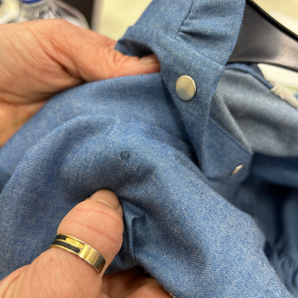 #95 imparfait - Robe Pomme en jean de coton bleu clair- longueur midi