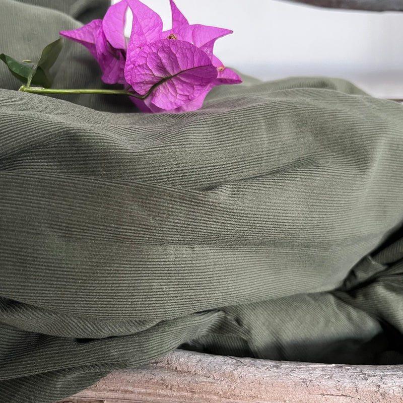 Robe Louisa - velours de coton milleraies vert kaki