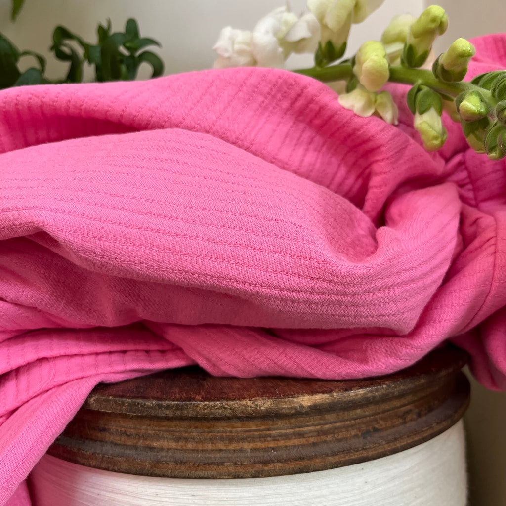 Robe Clara midi - piqué de coton rose néon