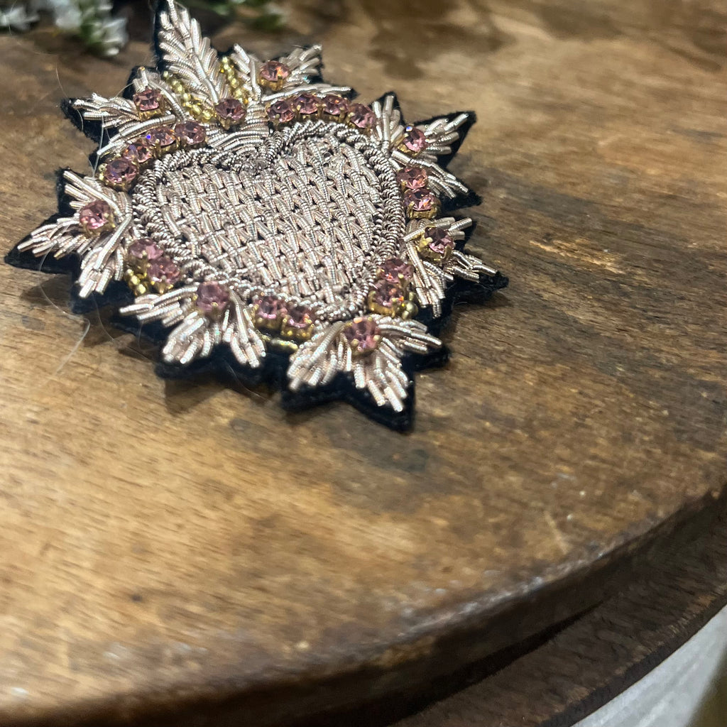 Broche Coeur rosé