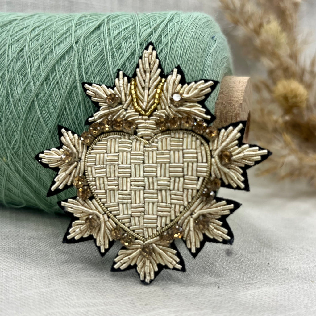 Broche Coeur doré