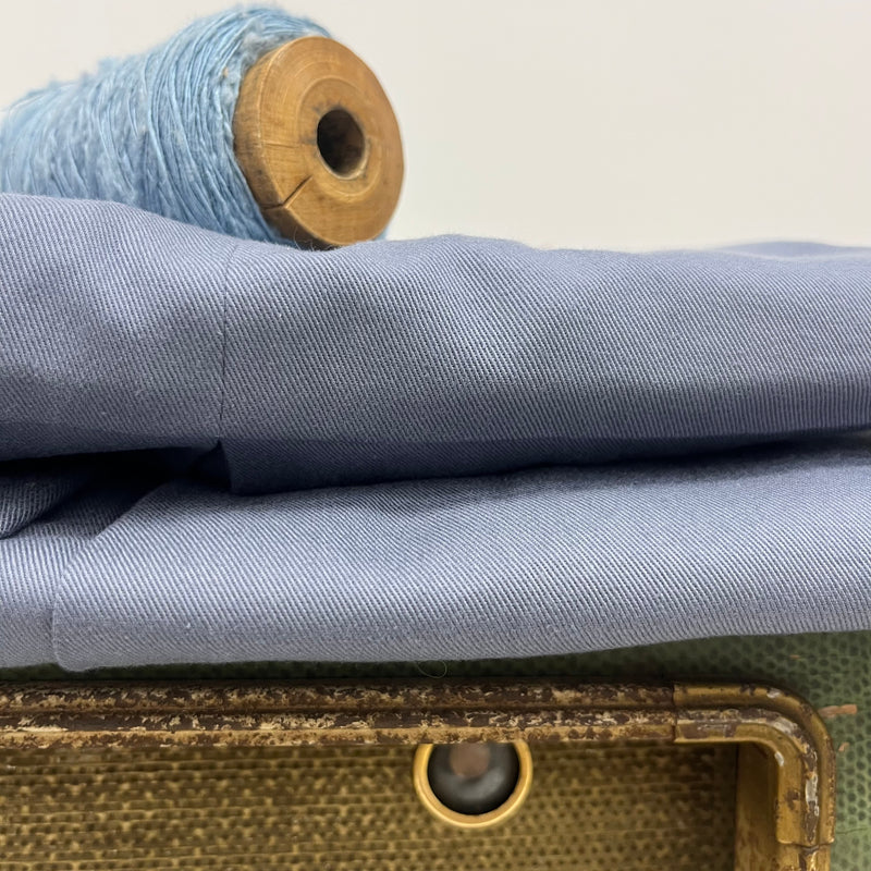 Robe Romane - sergé de coton bleu nuage