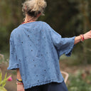 Blouse Annette Broderie fleurie ajourée bleu myosotis | Quintessence