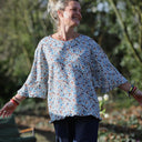 Blouse Annette Double gaze de coton fleurettes bleues | Quintessence