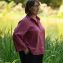 Blouse Lueur — Double gaze de coton brodée framboise - Quintessence