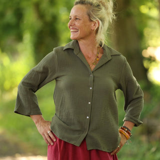 Blouse Lueur — Double gaze de coton vert ortie