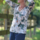 Blouse Lylou satin de coton imprimé Écorce et ivoire - Quintessence