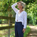 Blouse Lylou voile brodé fleuri ajouré blanc cassé - Quintessence