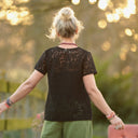 Blouse Nila Structure graphique noire | Quintessence