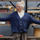 Gilet col V Hermine — mohair bleu marine - Quintessence