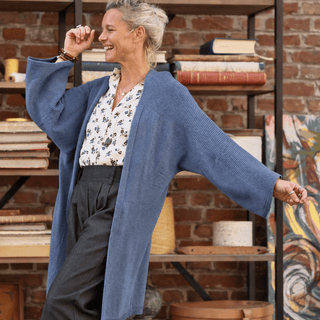 Gilet long Daphné — maille douce bleu jean
