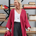 Gilet long Daphné — maille douce cerise - Quintessence