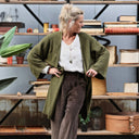 Gilet long Daphné — maille douce kaki - Quintessence