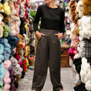 Le Pantalon Cocoon Louis flanelle douce à carreaux noir ficelle | Quintessence