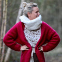 Le snood Douillet Nilo Fourrure ivoire hauteur 20cm porté | atelier à Roubaix
