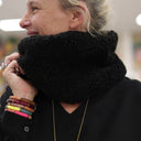 Le snood Douillet Nilo - Sherpa noir - hauteur 20cm - Quintessence