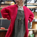 Gilet très long Théoline — mohair fuchsia