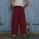Pantalon Briac Sergé de coton grenat | Quintessence