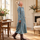 Robe Perrine Esquisse azur – vue 6 dans un appartement parisien