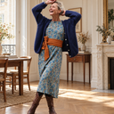 Robe Perrine Esquisse azur – vue 7 dans un appartement parisien