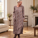 Robe Perrine Lilas des bois – vue 1 dans un appartement parisien