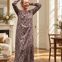 Robe Perrine Lilas des bois – vue 8 dans un appartement parisien