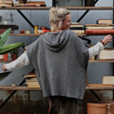 Poncho Erel — maille douce gris chiné - Quintessence