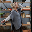 Poncho Erel — maille douce gris chiné - Quintessence